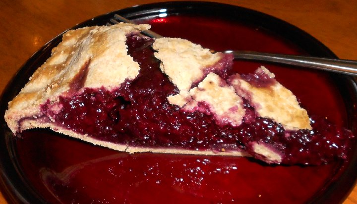 Marionberry pie from the Antique Sandwich Company in Ruston  - image.