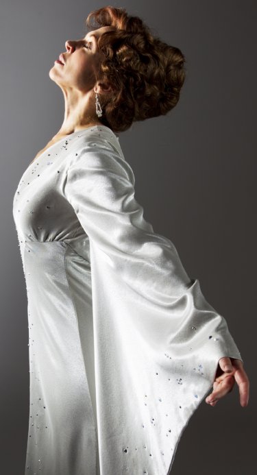 Two-time Tony Award nominee Carolee Carmello plays Aimee Semple McPherson in the West Coast Premiere of Saving Aimee at The 5th Avenue Theatre. Photo: Mark Kitaoka.