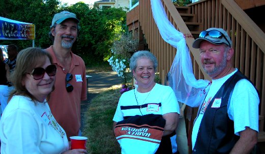 Liz and Brad Brailsford with Jane and Len Olin.