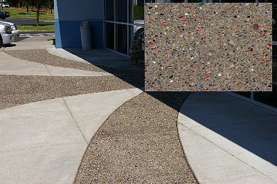 The glass beaded sidewalk at Shipwreck Beads.