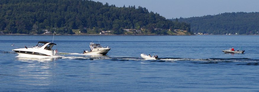 Boats near Pt. Defiance Park in Tacoma, Washington.