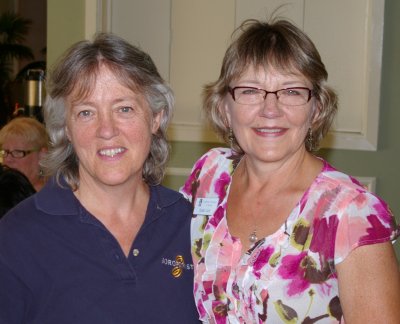 Soroptomist member Jan Runbeck and her friend Sue Lord - Soroptomist Golf Tournament Oakbrook 2011