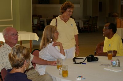  Guests and Soroptomists at the Soroptomist Golf Tournament Oakbrook 2011.