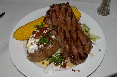 Excellent food at the Soroptomist Golf Tournament Oakbrook 2011.