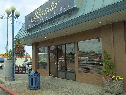 The Harvester Restaurant in Tacoma's Stadium District - image.