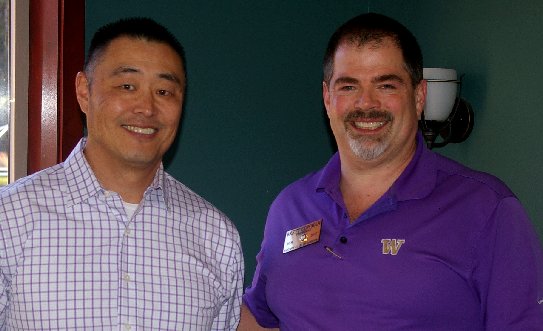 Al Go and President Brent Cowman at Auburn Rotary - image.