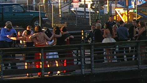 Prom night at Skansie Park in Gig Harbor, Washington - image.