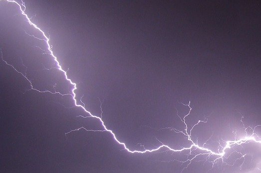 Lightning at the Lynnwood Old Spaghetti Factory - image.