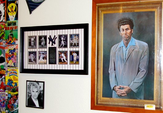 Interesting decor at Little Jerry's in Tacoma - image.