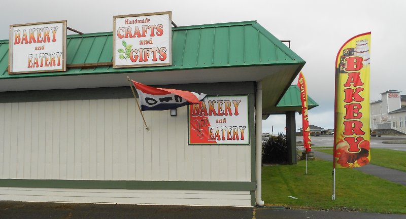 Bakery and consignment store in Ocean Shores - image.