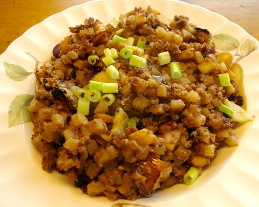 Hormel Mary Kitchen Roast Beef Hash cooked with onions and parsnips Tacoma, Washington - image.